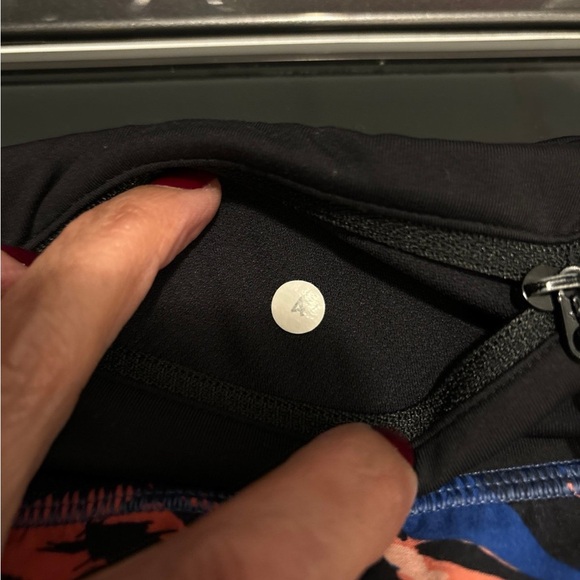 Lululemon Speed Short (H2O) Paint Storm Harbor Blue Multi / Black 4 - Picture 4 of 6